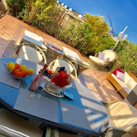 Дом отдыха Luxury Ocean View Адехе