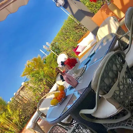 Дом отдыха Luxury Ocean View Адехе